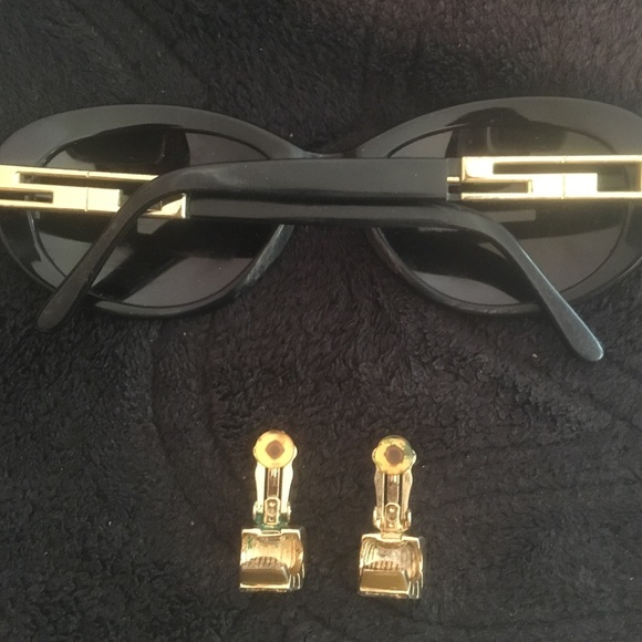 St John Logo SJ Earrings - Picture 3 of 7